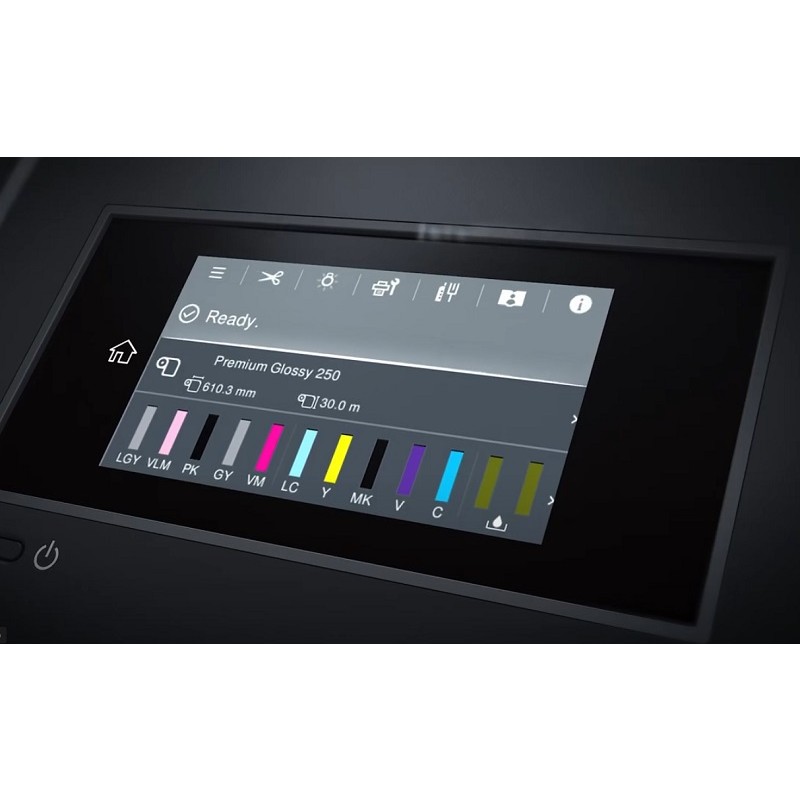 Epson SureColor SC-P7300 ima velik zaslon.