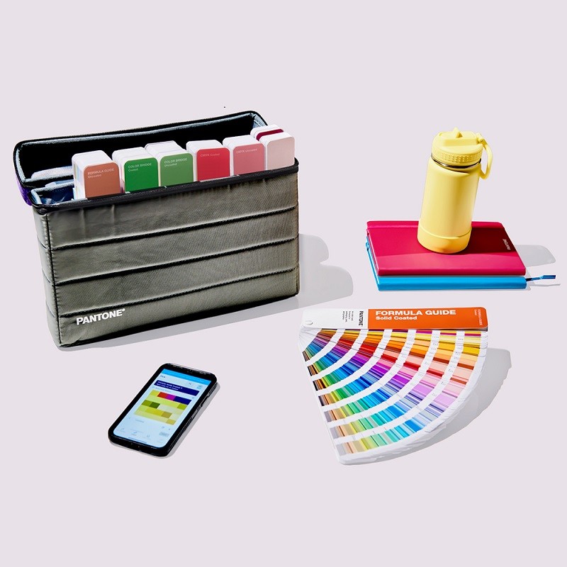 PANTONE FORMULA GUIDES Solid Coated 